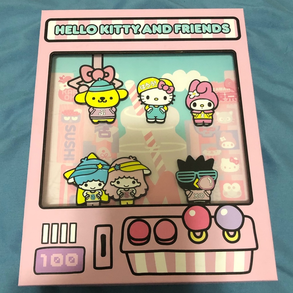 NYCC Loungefly Hello Kitty and Friends Pin Set